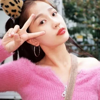 她藏起孕肚离婚，总裁全球疯找